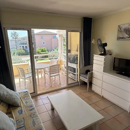 アパート Confortable T2 Avec Piscine, Parking Et Wi-fi, Proche Plages - 4 Pers - Fr-1-768-97